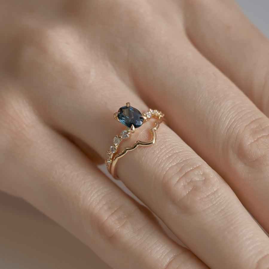 Sage Ring - 1ct Oval Sapphire - Raelyn Rose Jewellery
