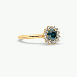 V595 - Halo Ring Of Round Brilliant Stones
