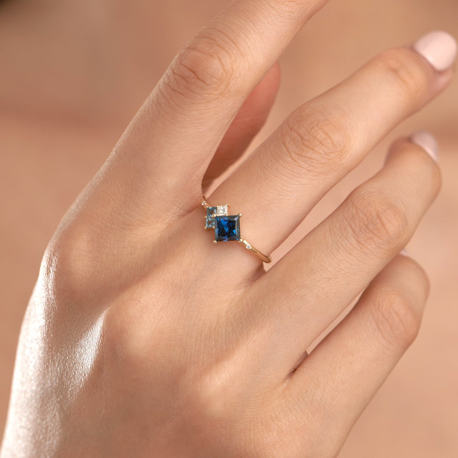 Ocean Cluster Ring - 1ct Sapphire - Rings - Raelyn Rose Jewellery