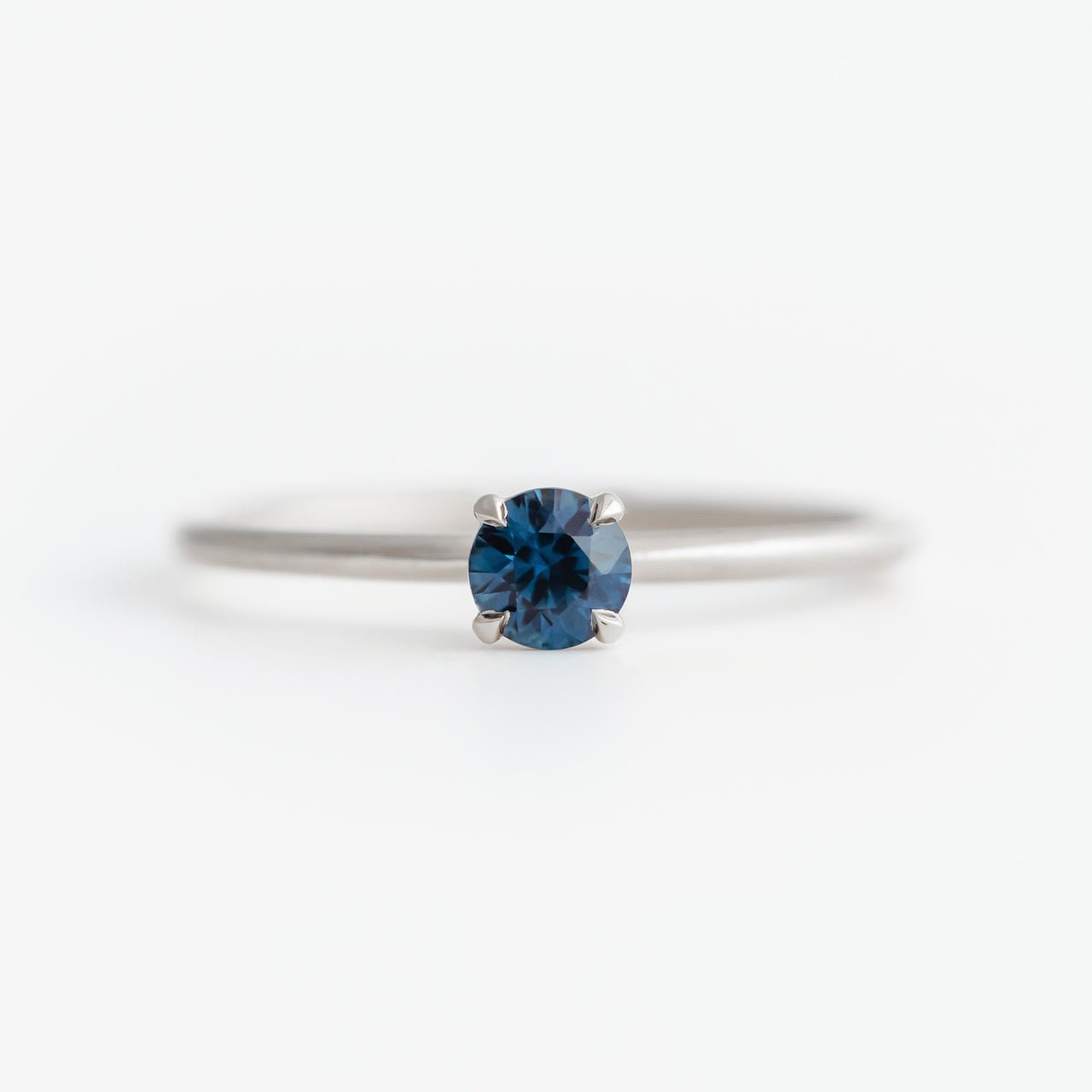 Starlight Ring - 4mm Sapphire - Rings - Raelyn Rose Jewellery