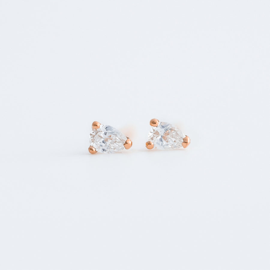 Mini Earrings - Pear Diamonds