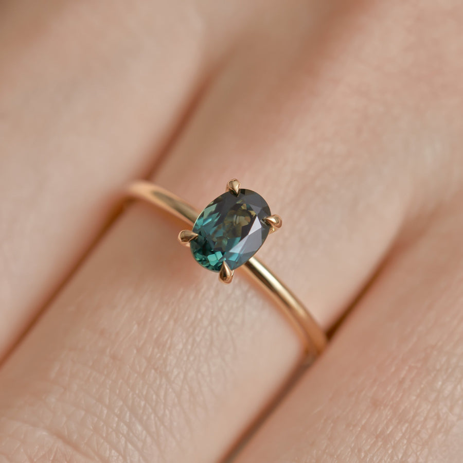 Starlight Ring - 1ct Oval Sapphire - Rings - Raelyn Rose Jewellery